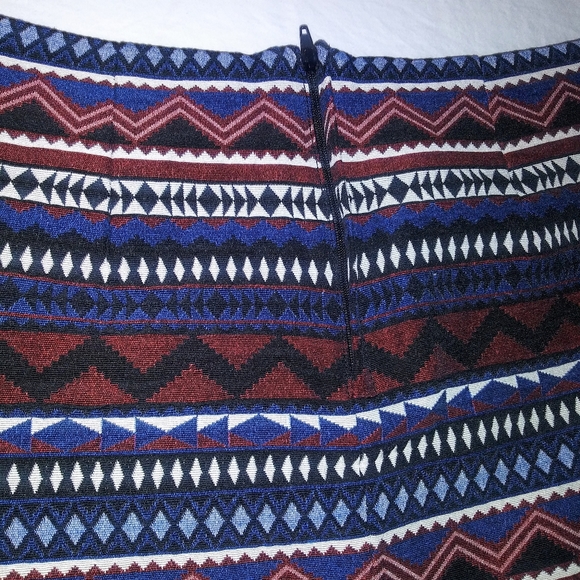 Divided skirt - Picture 9 of 9